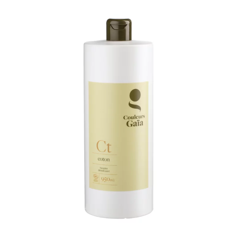 Coton, le baume démêlant après-shampoing certifié bio de 950ml est fermé sur fond neutre